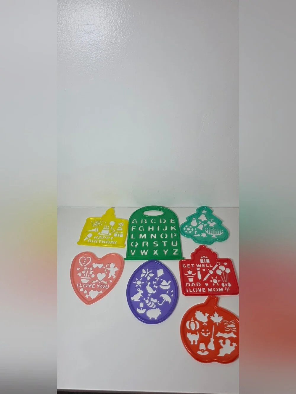 Little Tikes 7 Stencil Set Carrying Case w/ Handle ABC Valentine Christmas Fall